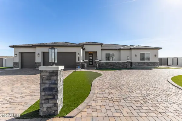667 W PATRICK Place, San Tan Valley, AZ 85143