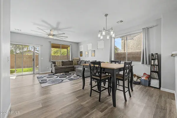 17573 W MANDALAY Lane, Surprise, AZ 85388