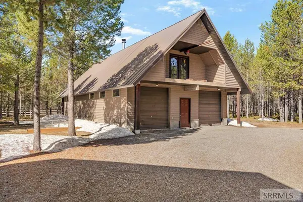 4515 W Jm Loop, Island Park, ID 83429