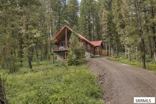 4149 Sugar Pine Drive, Island Park, ID 83429