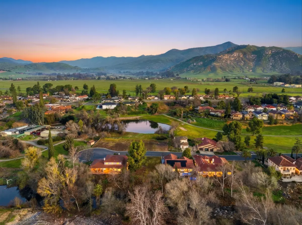 22678 Avenue 188, Strathmore, CA 93267-9680