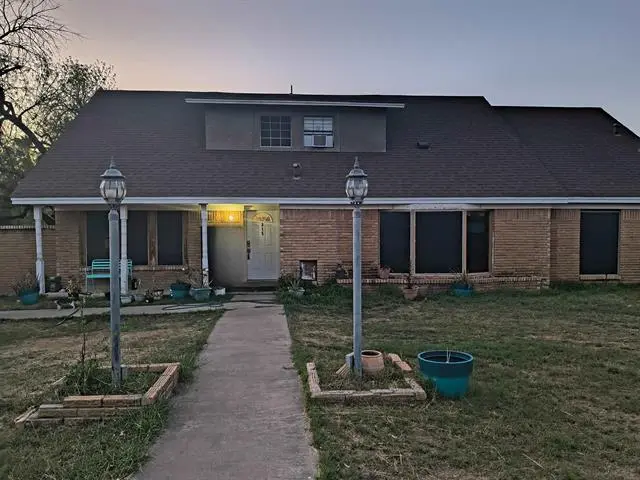315 Belair Dr. Laredo, Tx 78041,