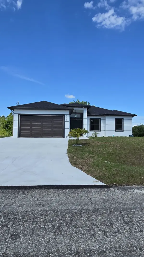 1707 Jefferson Ave, Lehigh Acres, FL 33972-1704