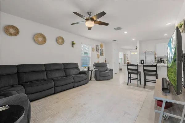 1452 CUMBERLAND AVE, Davenport, FL 33837