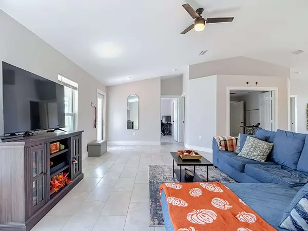 204 EL DORADO BLVD N, Cape Coral, FL 33993