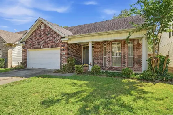 42 Courtside Place, Little Rock, AR 72210