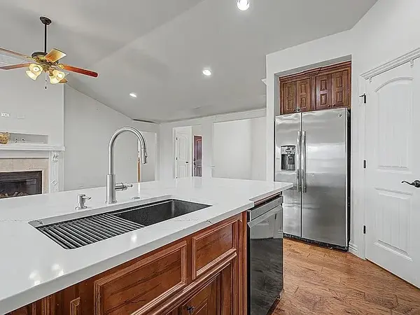 1110 Ellen Ray Ln, Centerton, AR 72719-7041