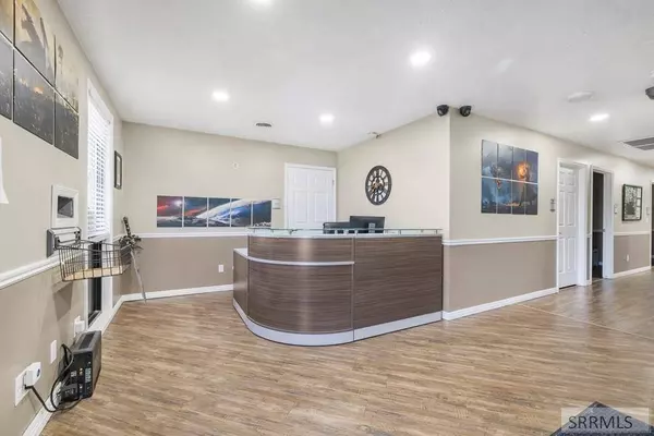 1190 E Lincoln, Idaho Falls, ID 83401