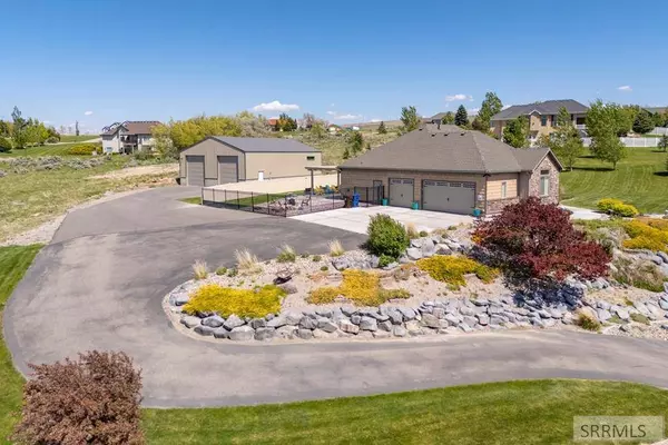 6695 S High Creek Lane, Idaho Falls, ID 83406