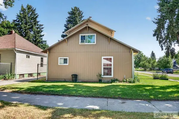 1221 Sage Avenue, Idaho Falls, ID 83402
