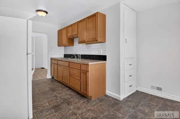1221 Sage Avenue, Idaho Falls, ID 83402