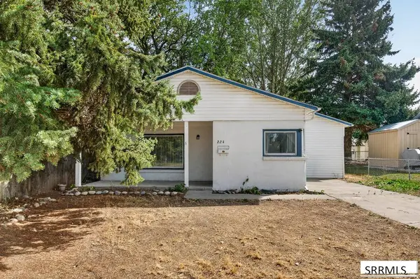 224 E Center Street, Shelley, ID 83274