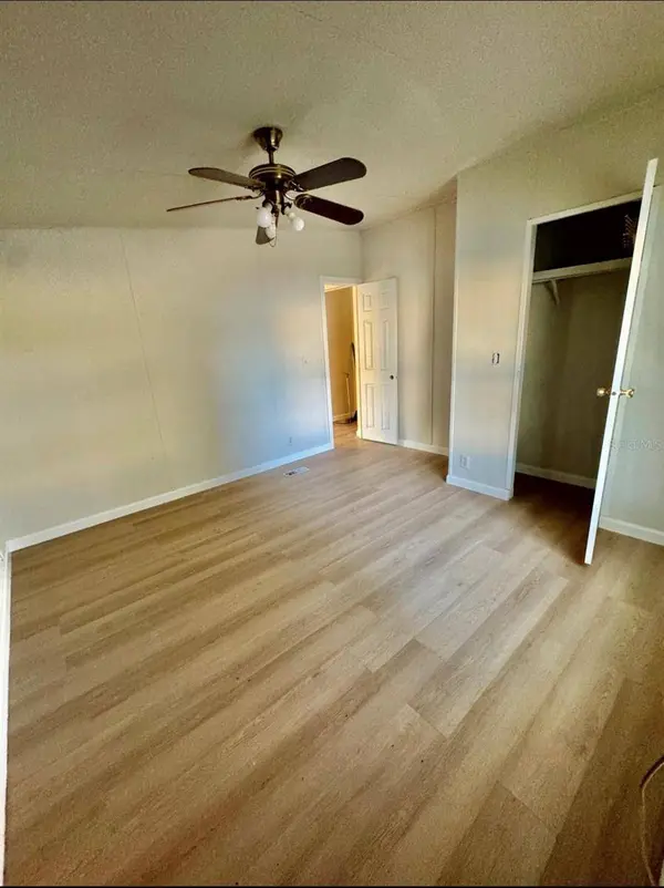 1515 BARKWOOD LN, Orlando, FL 32828