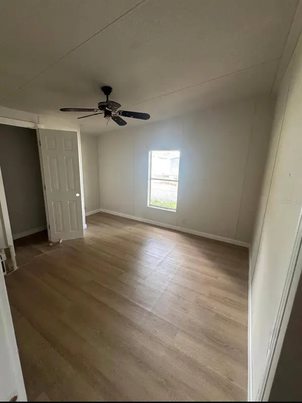 1515 BARKWOOD LN, Orlando, FL 32828