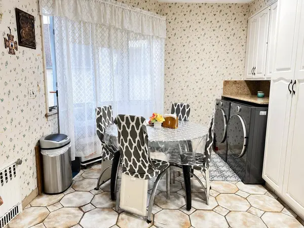 858 AVENUE C, Bayonne, NJ 07002-2922