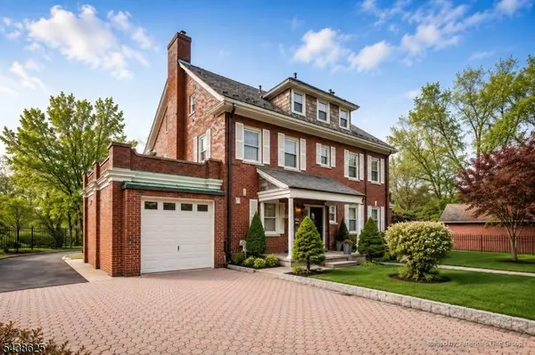 40 Carpenter St, Belleville Twp., NJ 07109