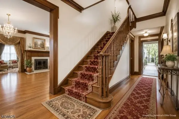 40 Carpenter St, Belleville Twp., NJ 07109