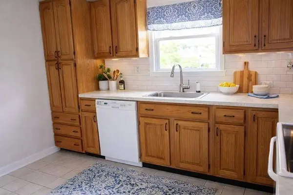 84B SUBURBIA DR  #2, Jc Greenville, NJ 07305