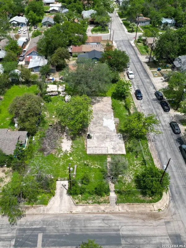 147 H ST, San Antonio, TX 78210