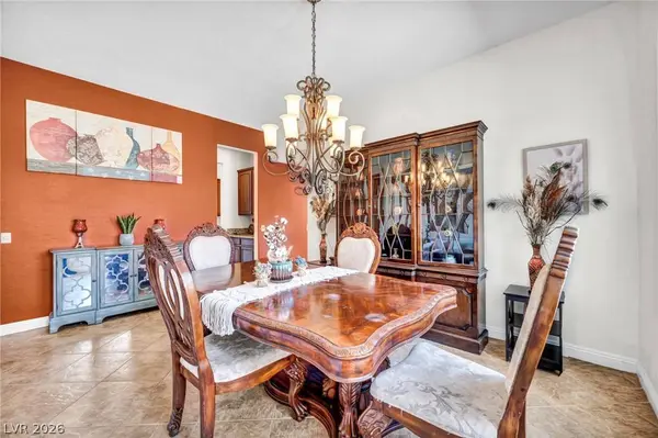 8525 Killians Greens DR, Las Vegas, NV 89131
