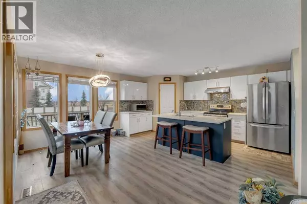 172 Covehaven Road NE, Calgary, AB T3K5W7