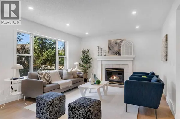29 Douglas Glen Crescent SE, Calgary, AB T2Z3M6