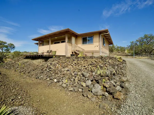 92-8490 JASMINE DR, Ocean View, HI 96737