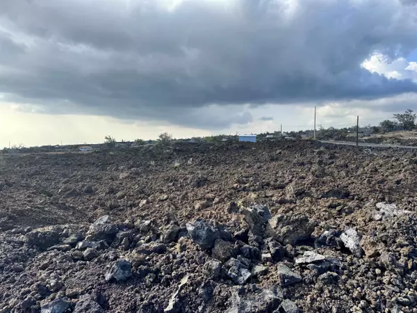 Ocean View, HI 96737