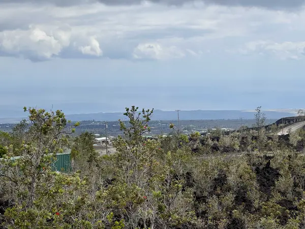 Ocean View, HI 96737