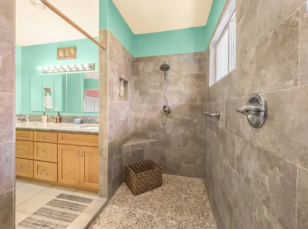 94-5824 KILO MAKANI PL, Naalehu, HI 96772