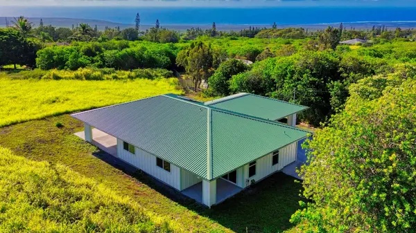 94-5858 KANALOA PL, Naalehu, HI 96772