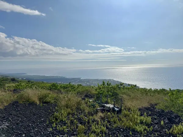 88-1601 MOANA DR, Captain Cook, HI 96704