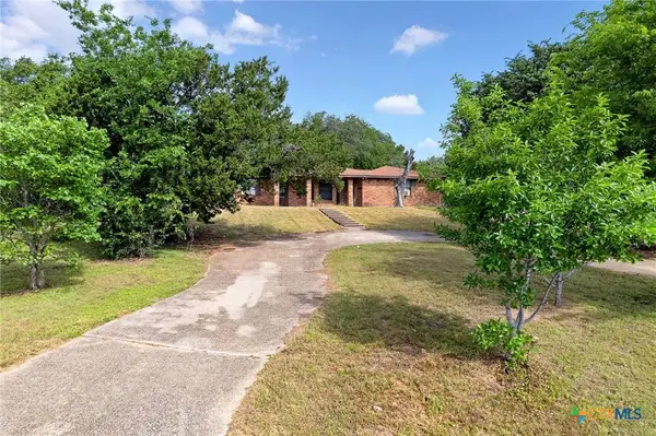 365 Llewellyn LN, Killeen, TX 76542