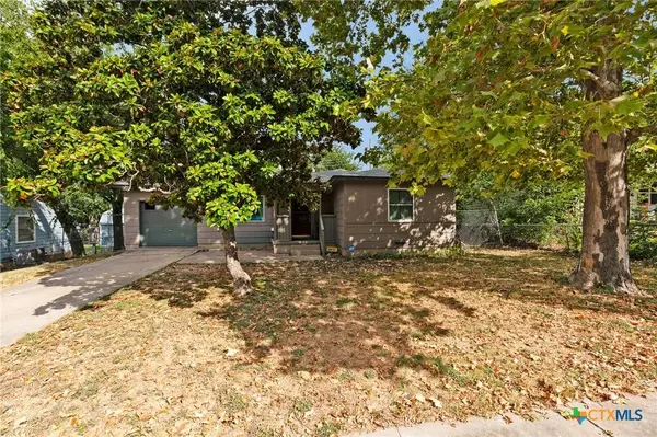 309 Ash ST