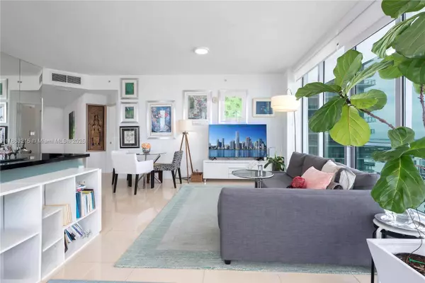 1111 SW 1st Ave #3125-N, Miami, FL 33130