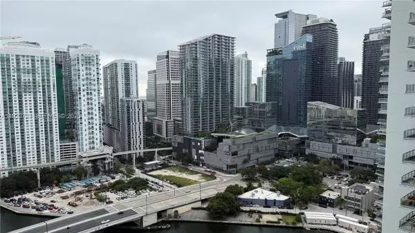 90 SW 3rd St # 3013 #3013, Miami, FL 33130