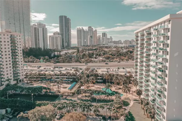 19380 Collins Ave #1003, Sunny Isles Beach, FL 33160