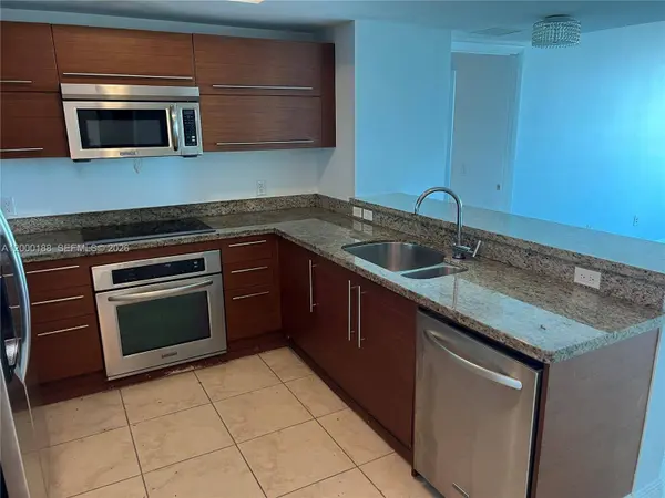 2641 N FLAMINGO RD #2006N, Sunrise, FL 33323