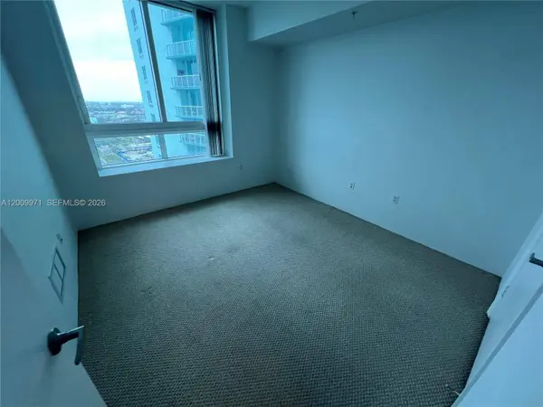 1900 N BAYSHORE DR #1911, Miami, FL 33132