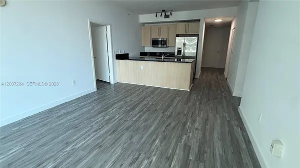 79 SW 12th St #2509-S, Miami, FL 33130