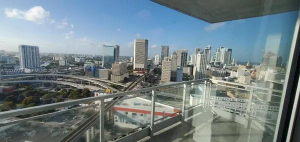90 SW 3rd St #2705, Miami, FL 33130
