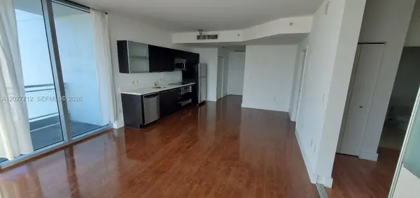 90 SW 3rd St #2705, Miami, FL 33130