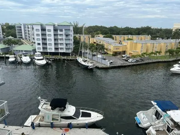 1800 NW 24th Ave #705, Miami, FL 33125