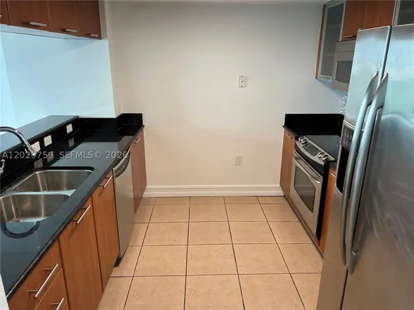 1800 N Bayshore Dr #3904, Miami, FL 33132