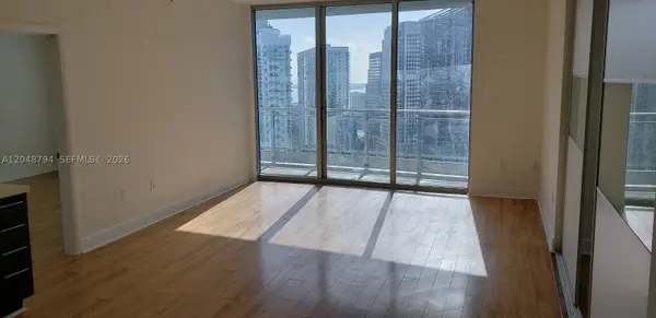90 SW 3rd St #3710, Miami, FL 33130