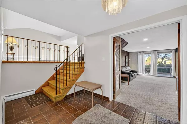 2406 Legion ST, Bellmore, NY 11710