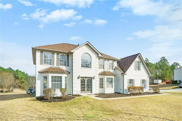 6916 Dalehollow DR, Lithonia, GA 30058
