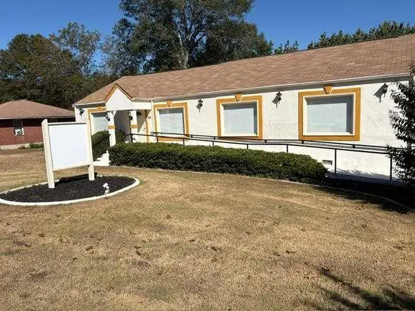 5712 Redan RD, Stone Mountain, GA 30088