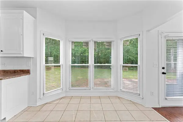 4267 Azalea WALK, Ellenwood, GA 30294