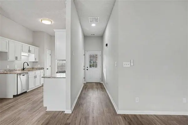 79 Water View DR, Stockbridge, GA 30281